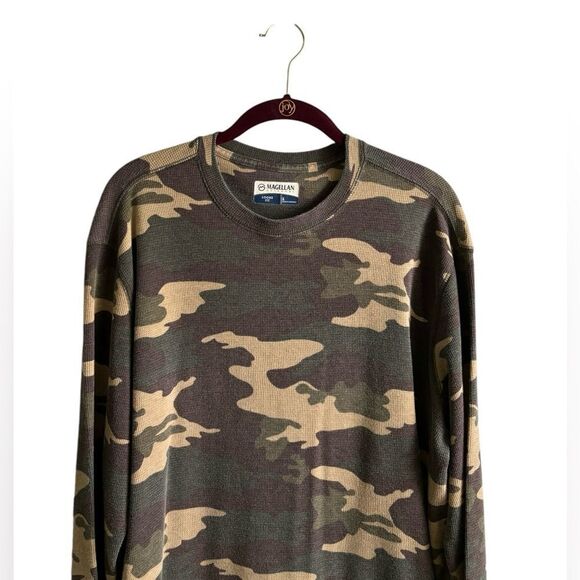 Magellan Outdoors Camouflage Thermal Knit LS Loose Fit Shirt Size Large 6 0459 - Picture 2 of 4
